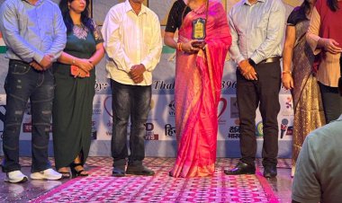 गुलाबी समिति के अध्यक्ष बिट्टू किन्नर और डाली किन्नर को इन्सपायरिग इंडियन अवार्ड से किया गया सम्मानित