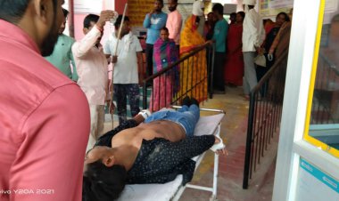 दो बाइक के टक्कर में चार जख्मी दो की हालत नाजुक हाईस्कूल का पेपर देने जा रहे थे छात्र.......