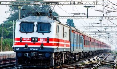 मऊ से मुंबई के बीच चलेगी स्पेशल ट्रेन, जौनपुर और शाहगंज में होगा ठहराव